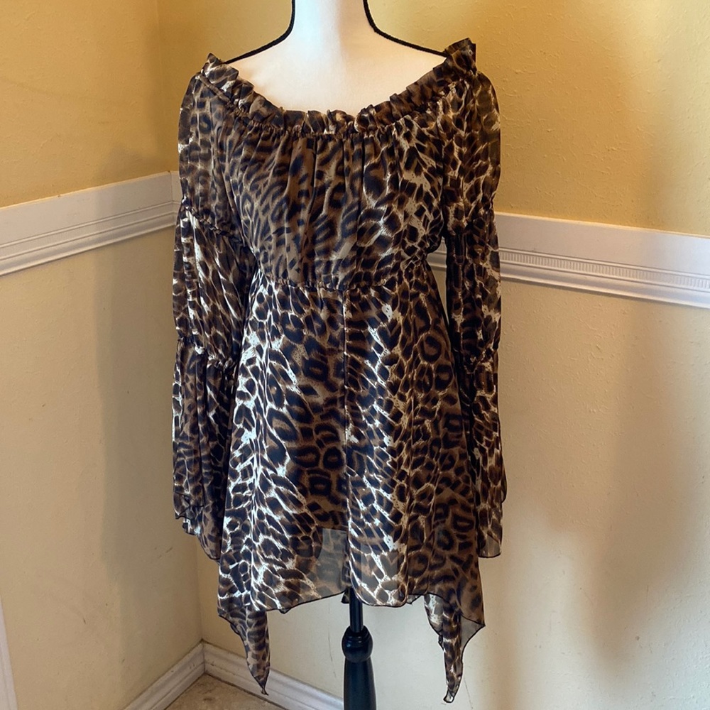 Antthony Original Large Leopard print Blouse